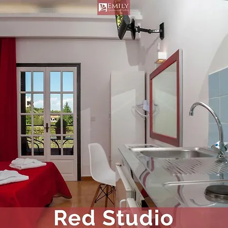 Emily Dassia (Corfu)